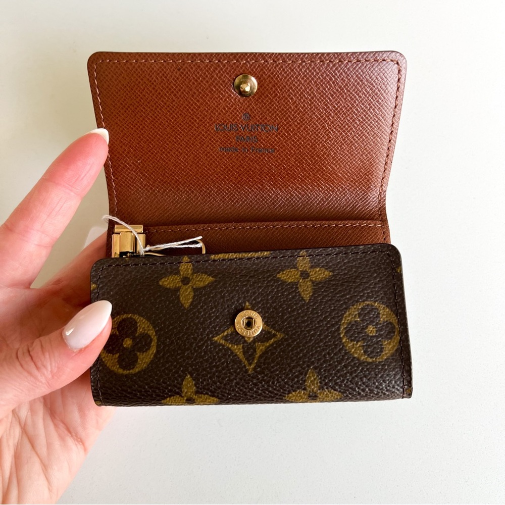 Louis Vuitton 6 Key Ring Holder Canvas LV Logo Vintage - Picture 8 of 13